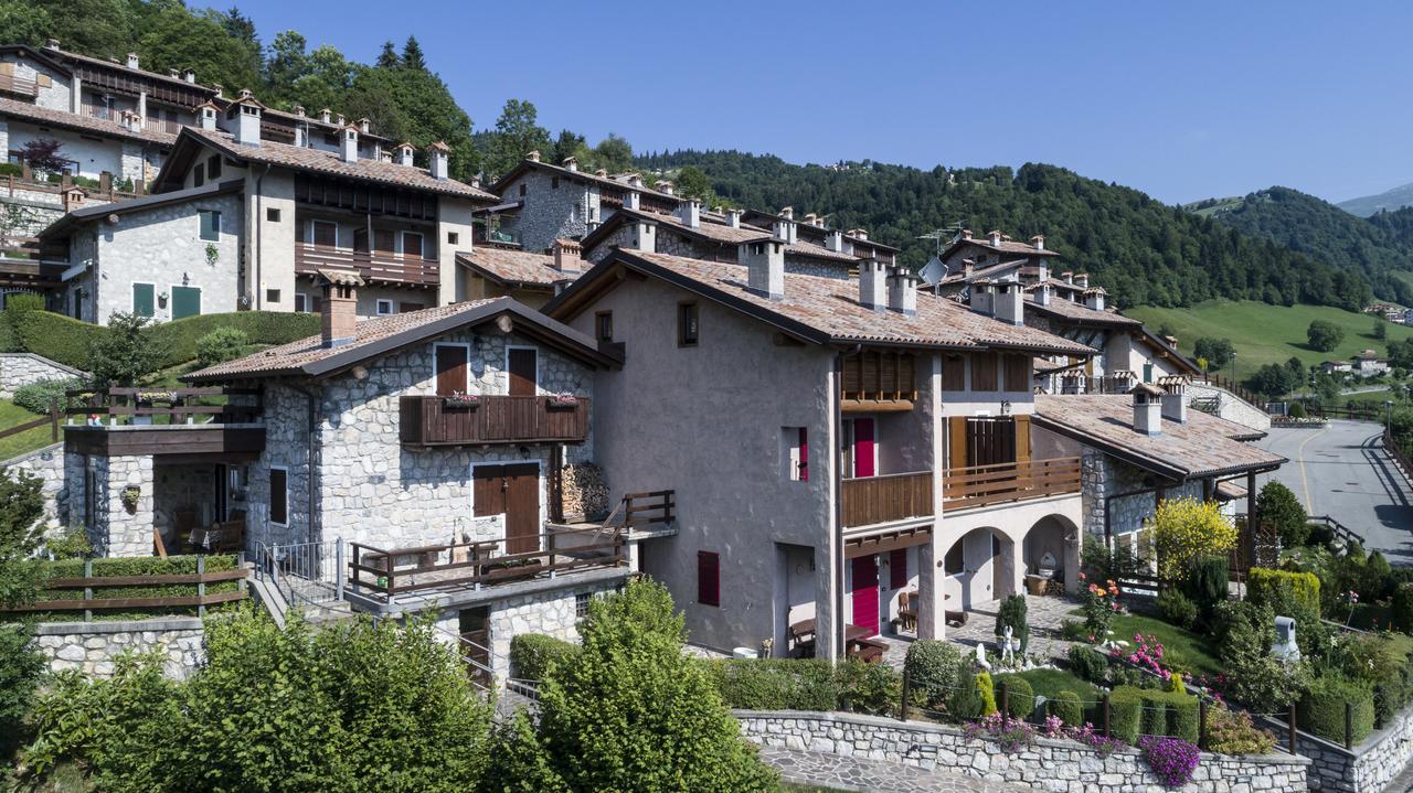 Вилла Residenza Borgo Antico Паратико Экстерьер фото